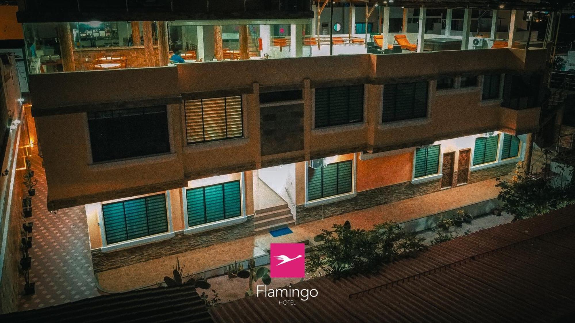 Hotel Flamingo Puerto Ayora  Exterior photo